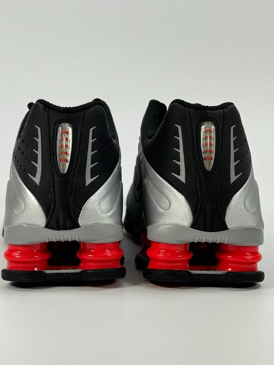 Nike Shox R4 \'Black Metallic Silver\' HQ1988-002 Multi Size main image 11
